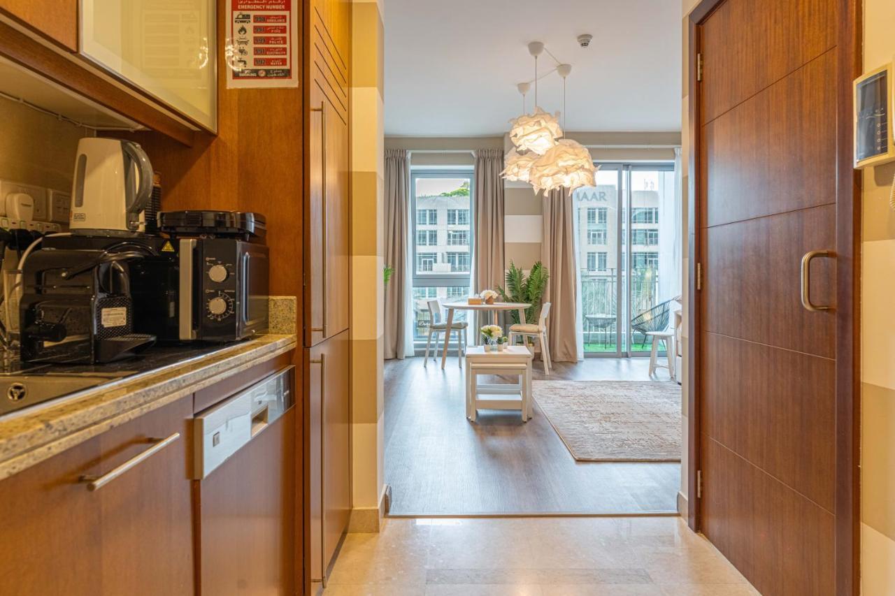Apartament First Class Studio With Dubai Downtown Boulevard View Zewnętrze zdjęcie
